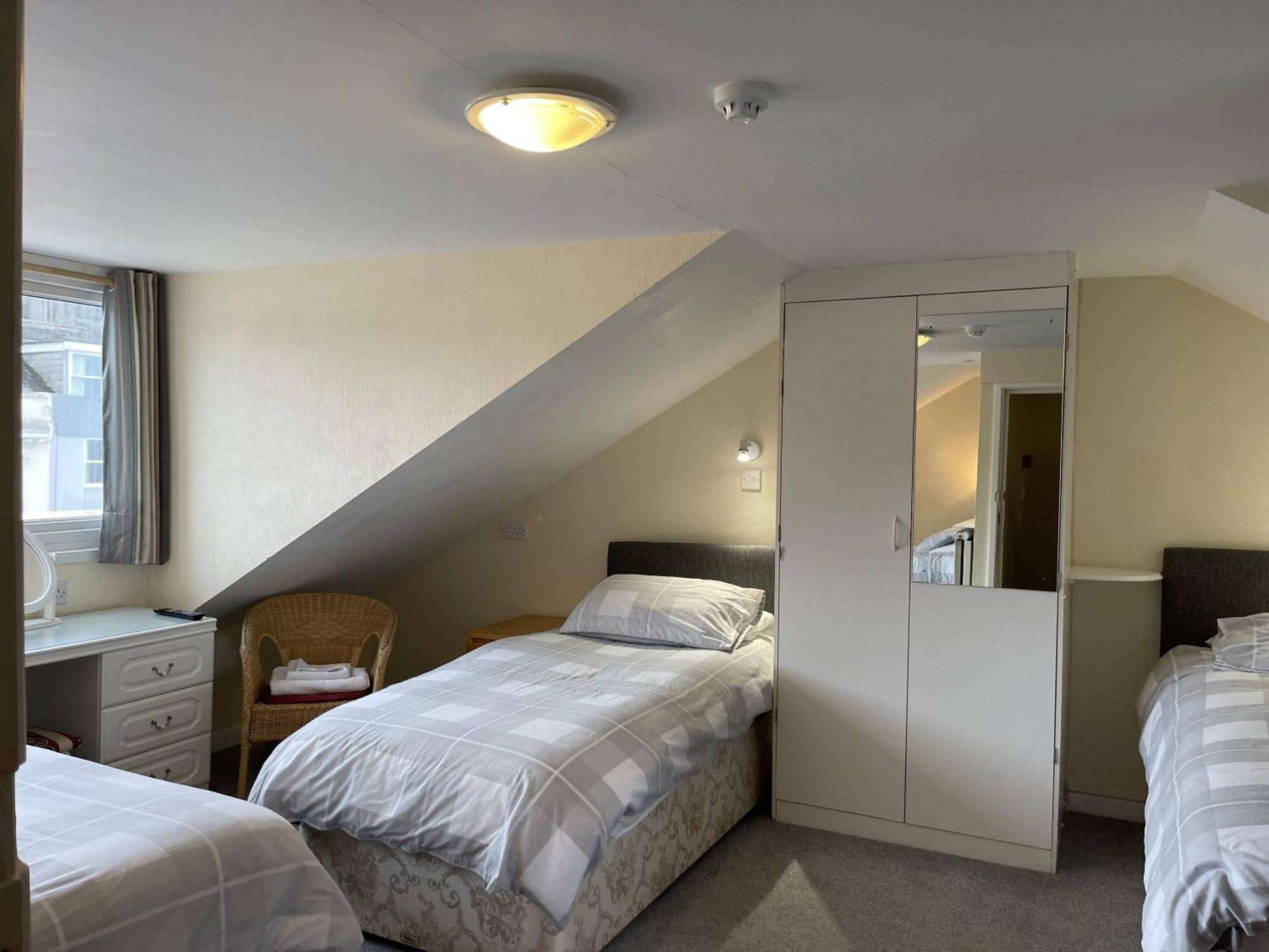 Lamplighter Guesthouse Plymouth Pokoj fotografie